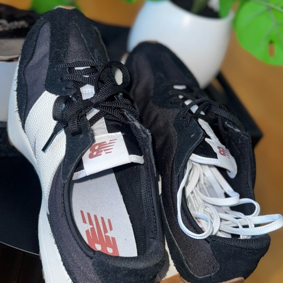 New Balance Black and White Sneakers with Tan Sole - Picture 3 of 4